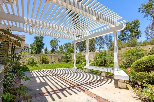 Irvine, CA 92620,24 BRENA