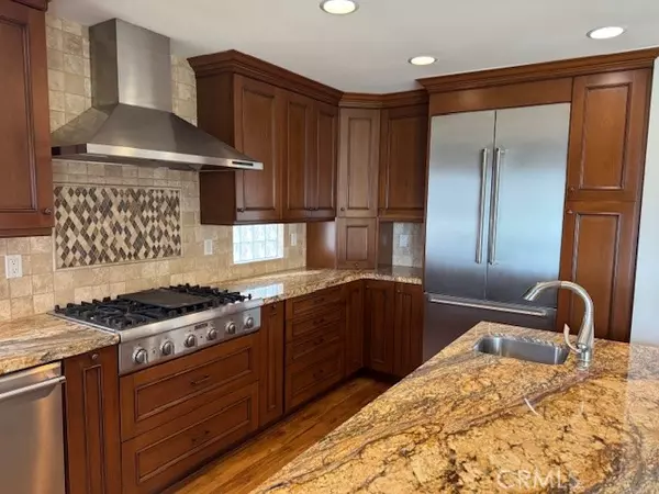 Huntington Beach, CA 92648,1025 12th Street
