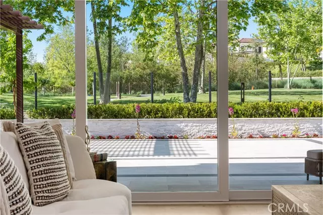 Irvine, CA 92618,100 Bellatrix