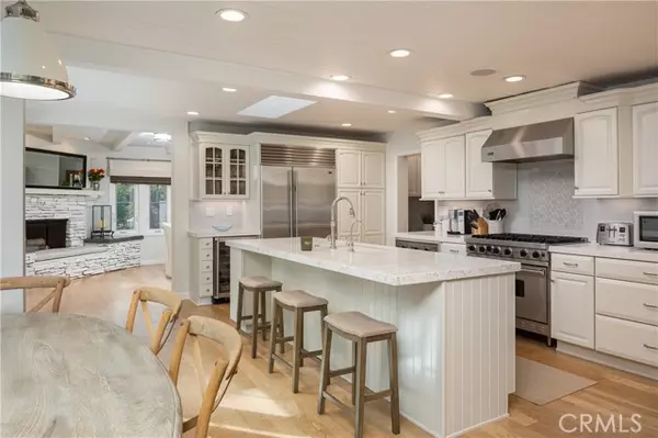 Newport Beach, CA 92663,400 Catalina Drive