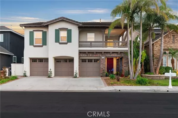 19139 Chandon Lane, Huntington Beach, CA 92648
