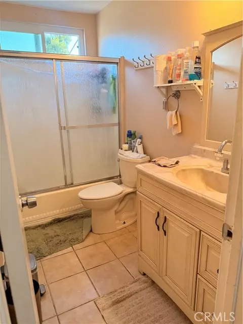Long Beach, CA 90807,4700 Clair Del Avenue