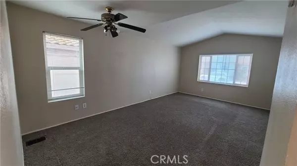 Fallbrook, CA 92028,4921 Lake Park Court