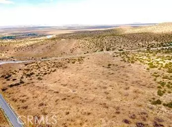 13 Longview Road, Pearblossom, CA 93553