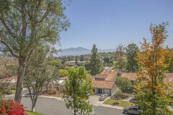 Laguna Woods, CA 92637,3336 Punta Alta