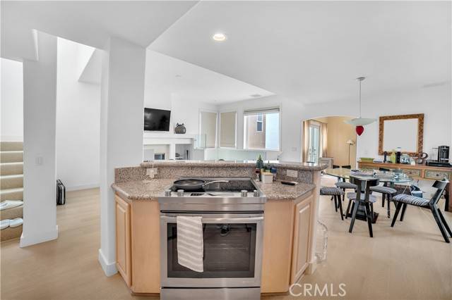 Corona Del Mar, CA 92625,506 Dahlia Avenue