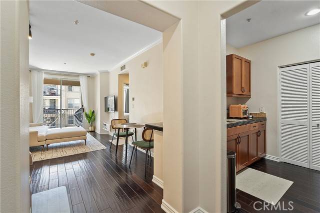 Irvine, CA 92612,3338 Watermarke Place
