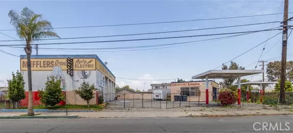 Santa Ana, CA 92703