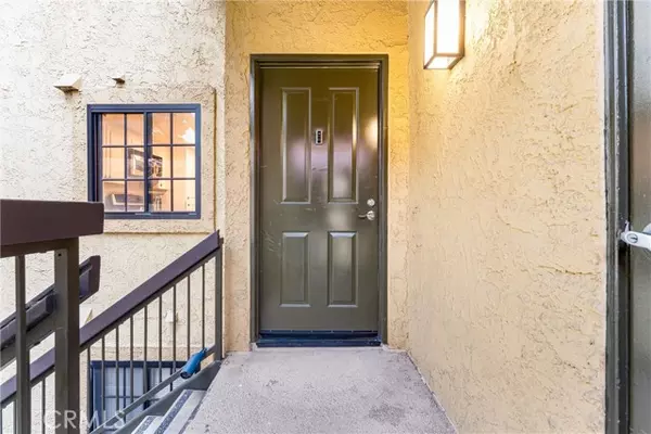 Laguna Hills, CA 92653,25641 Indian Hill Lane