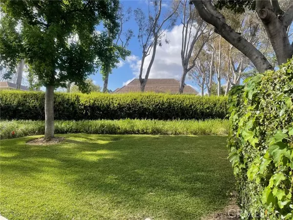 Lake Forest, CA 92630,24603 Copper Cliff Court