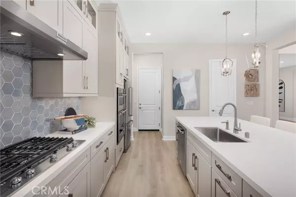 Redlands, CA 92374,1446 Moore