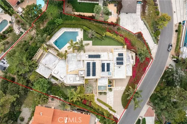 North Tustin, CA 92705,10272 Overhill Drive