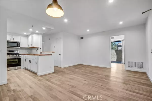 Santa Ana, CA 92701,700 West 3rd Street