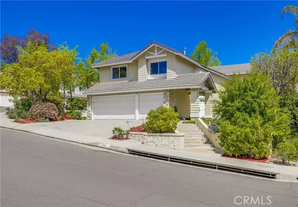 19416 Shadow Oak Drive, Lake Forest, CA 92679