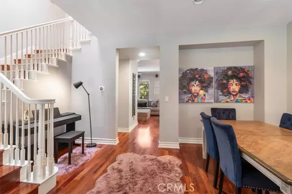 Valencia, CA 91355,23402 Brookdale Lane