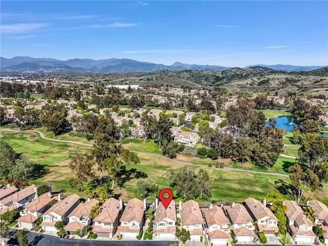 Rancho Santa Margarita, CA 92688,27 Via Floria