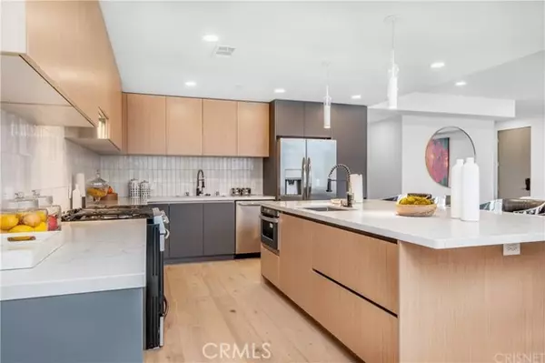 5110 Whitsett Avenue, Valley Village, CA 91607