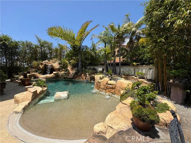 Huntington Beach, CA 92648,18711 Jockey Circle