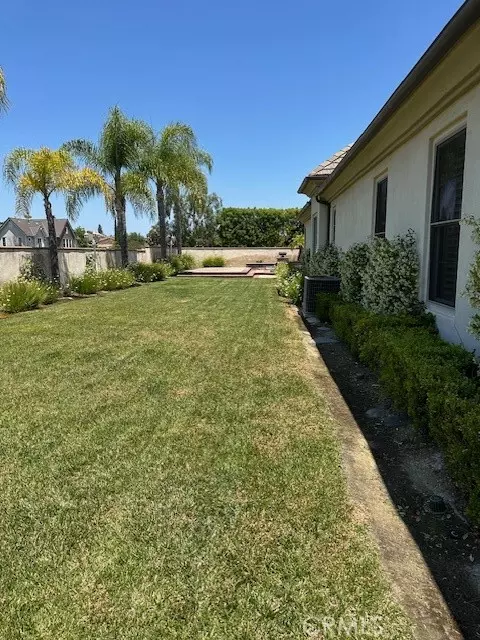 Laguna Hills, CA 92653,25351 MUSTANG Drive