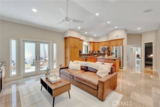 1806 Lake Street, Huntington Beach, CA 92648
