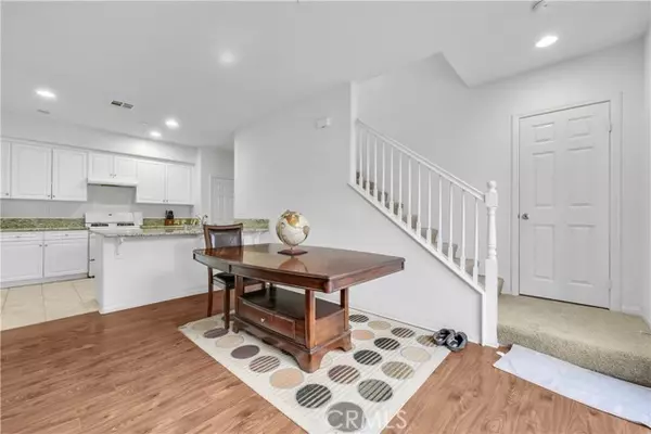 Eastvale, CA 92880,7042 Logsdon Drive