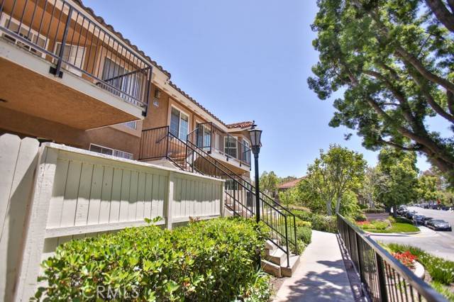 Rancho Santa Margarita, CA 92688,45 Via Hermosa