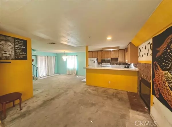 Hawthorne, CA 90250,3748 West 118th Street