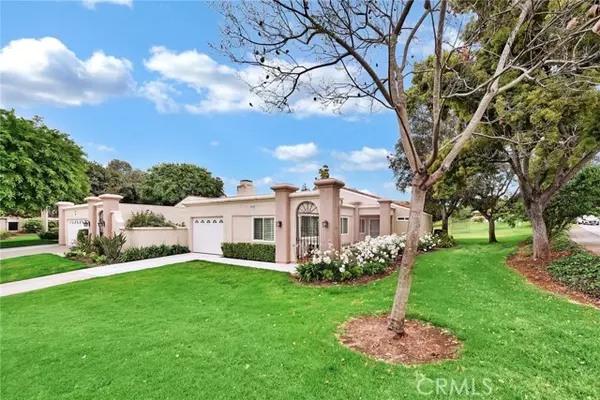 5509 Paseo Del Lago West, Laguna Woods, CA 92637