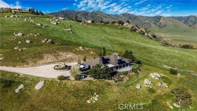 26700 Skyline Drive, Tehachapi, CA 93561
