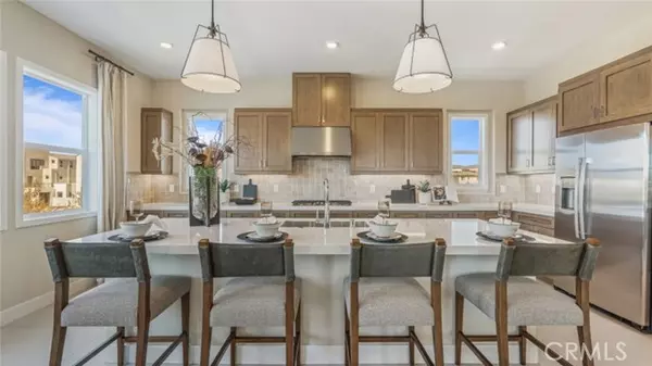 Irvine, CA 92618,186 Proctor