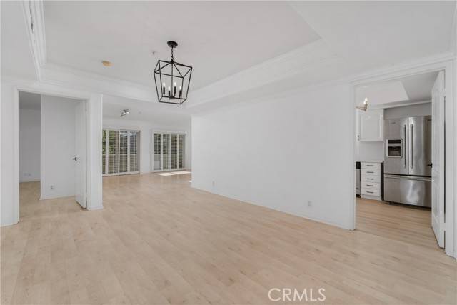 Sherman Oaks, CA 91423,4426 Ventura Canyon Avenue