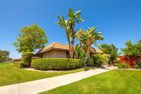 Aliso Viejo, CA 92656,23356 Via San Miguel