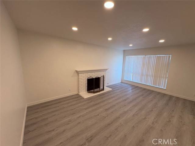 Irvine, CA 92606,3922 Ash Street