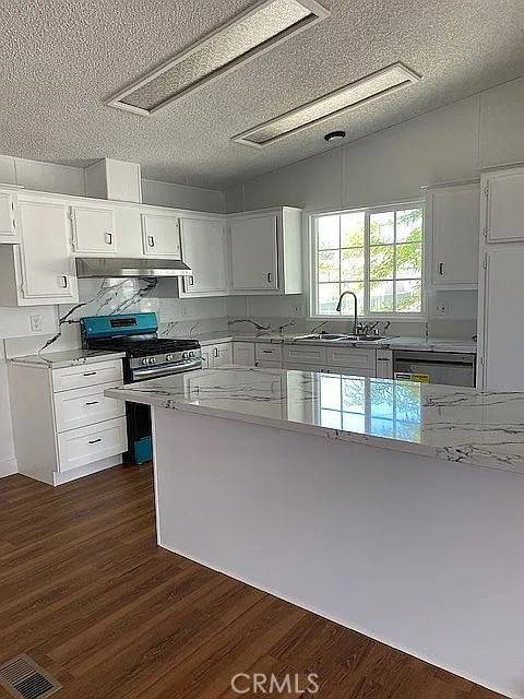 Rosamond, CA 93560,3303 Sierra