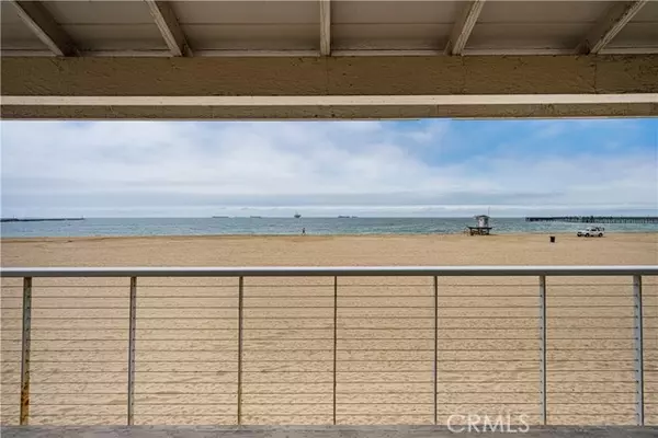 Seal Beach, CA 90740,1207 Seal Way