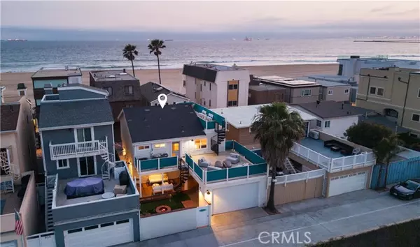 29 Surfside Avenue, Surfside, CA 90743