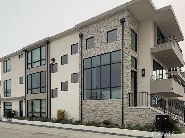 Oxnard, CA 93035,116 West Channel Islands Boulevard