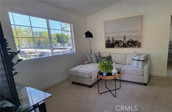 Rancho Santa Margarita, CA 92688,52 Via Prado
