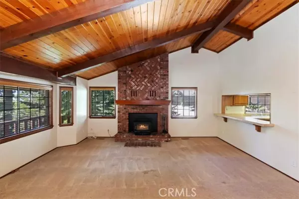 Angelus Oaks, CA 92305,6392 Sugar Pines Circle