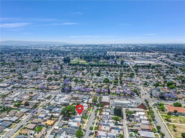 Long Beach, CA 90805,1242 East Poinsettia Street