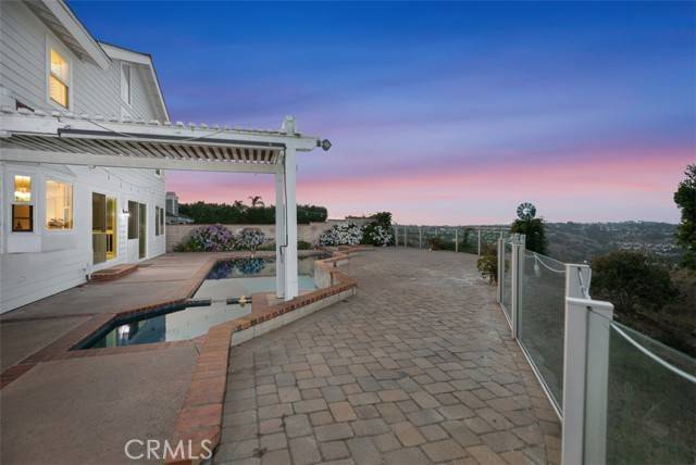 Laguna Niguel, CA 92677,31 Russell Lane