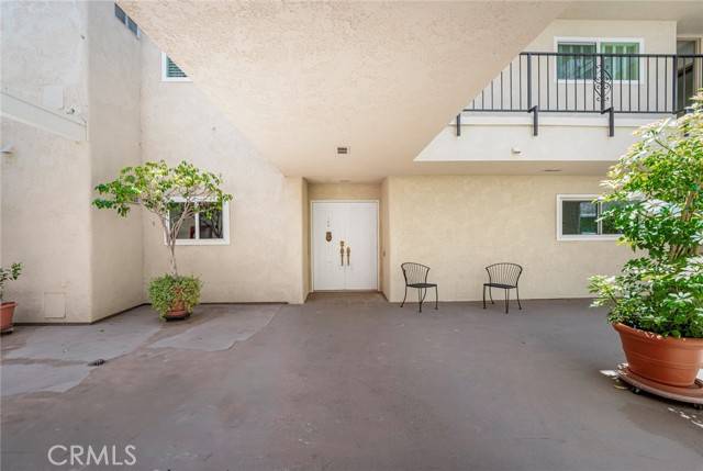 Laguna Woods, CA 92637,2385 Via Mariposa
