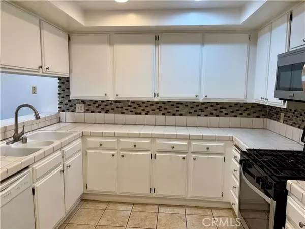 Huntington Beach, CA 92649,4791 Lago Drive
