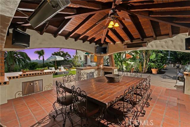 Santa Ana, CA 92705,1681 La Loma Dr