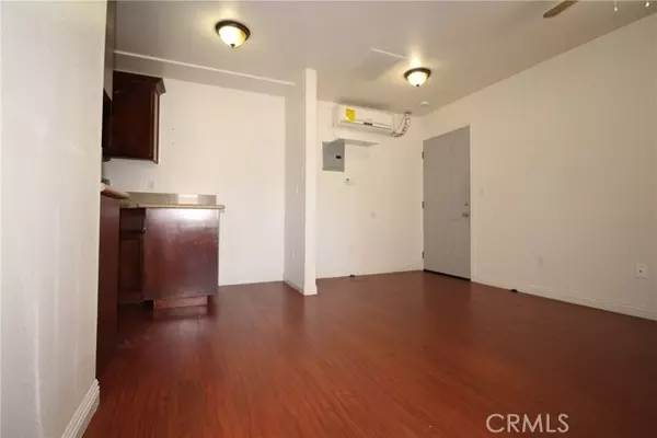 Huntington Park, CA 90255,7914 Seville Avenue