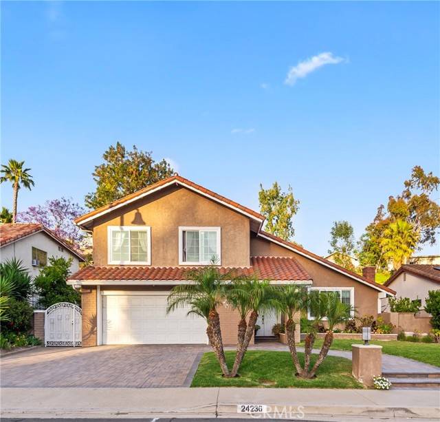 24236 Via San Clemente, Mission Viejo, CA 92692