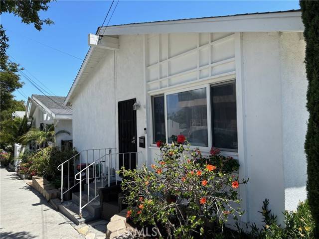 San Pedro, CA 90731,989 West 2nd Street