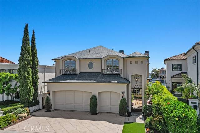 16975 Edgewater Lane, Huntington Beach, CA 92649
