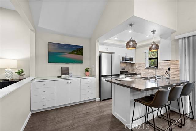 San Clemente, CA 92672,1046 Calle Del Cerro