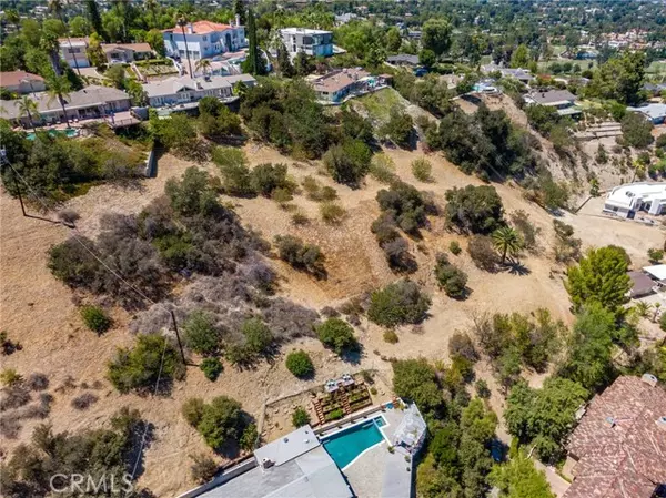 Tarzana, CA 91356,4551 Lindley Ave